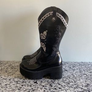 Platform embroidered western boots